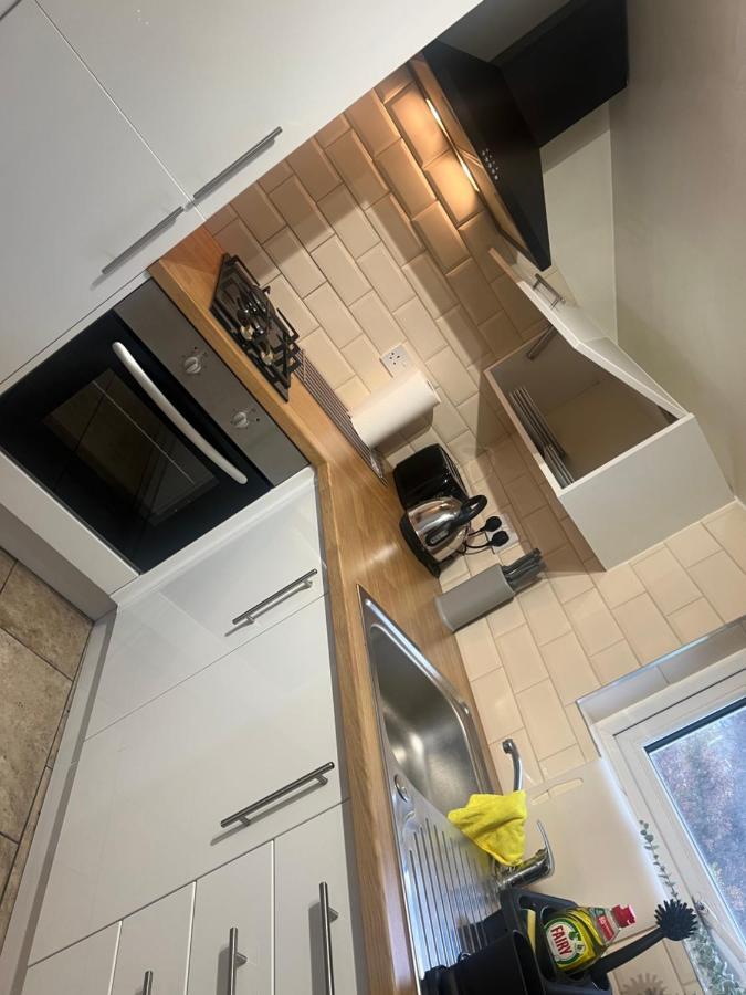 Apartament Large Modern Studio Flat Londyn Zewnętrze zdjęcie